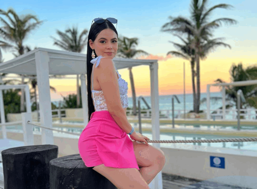 Colombian Dating Sites — Connect with Colombian Singles